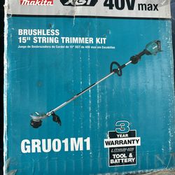 MAKITA BATTERY POWERED 15” XGT 40V TRIMMER KIT NEW BATTERY AND RAPID CHARGER INCLUDED
