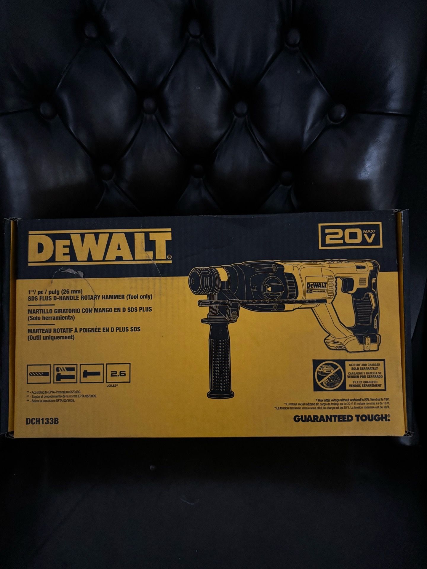 DeWALT D-holder rotary hammer
