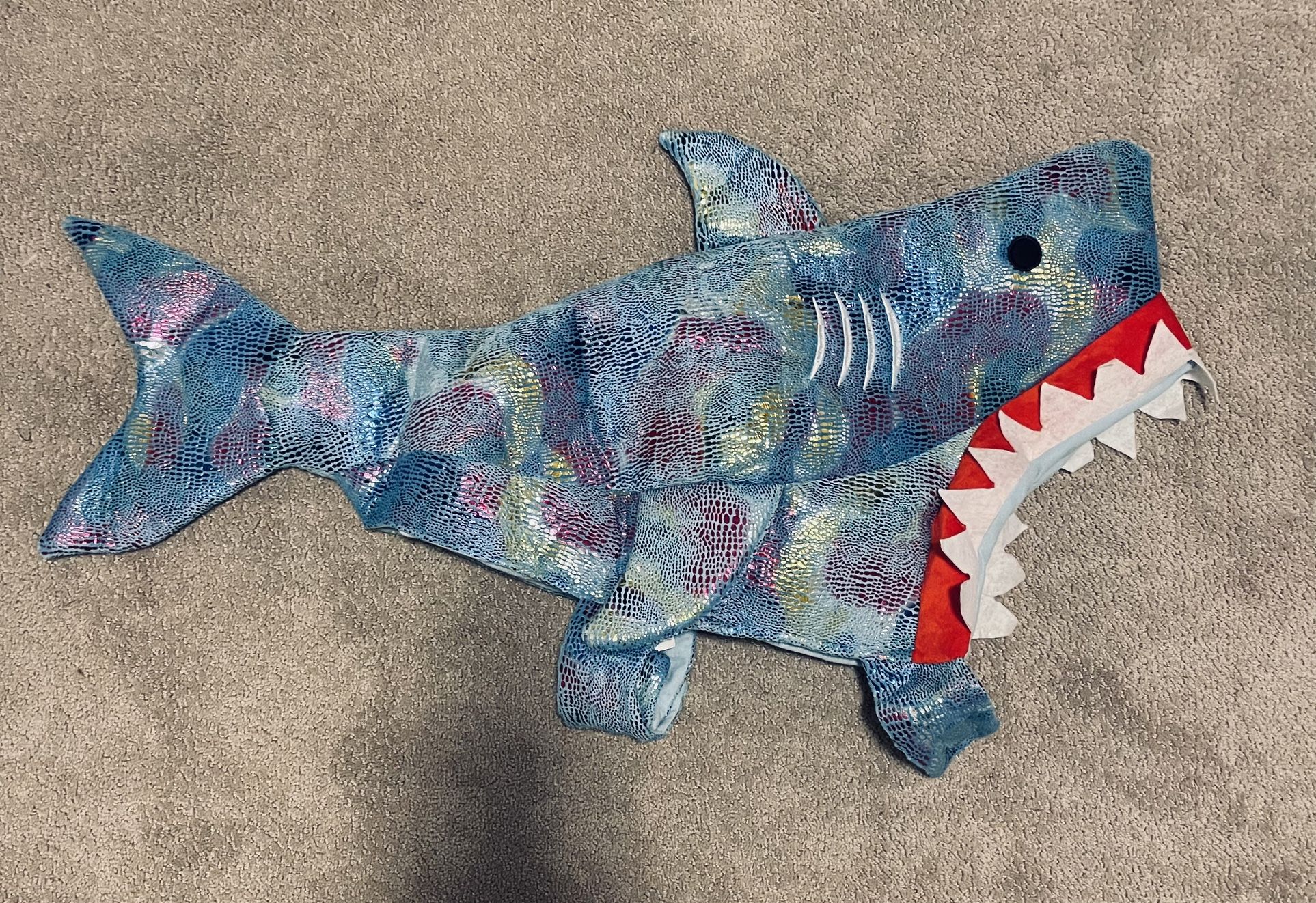 New Dog Shark Costume 50-65 Pound Size 