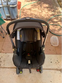 Doona car seat stroller
