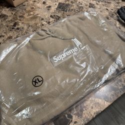 Supreme Bogo Hoodie (Desert Sand)