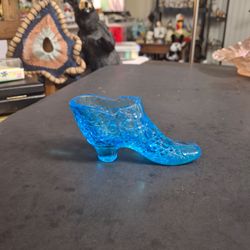 Victorian Style Art Glass Heel Shoe InA Beautiful Faceted Blue 4.5" L X 2"H
