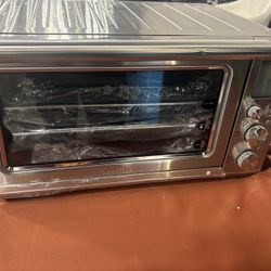 Breville BOV860BSS the Smart Oven Air Fryer Brushed Stainless Steel New  The Breville BOV860BSS Smart Oven is a versatile toaster oven that also funct