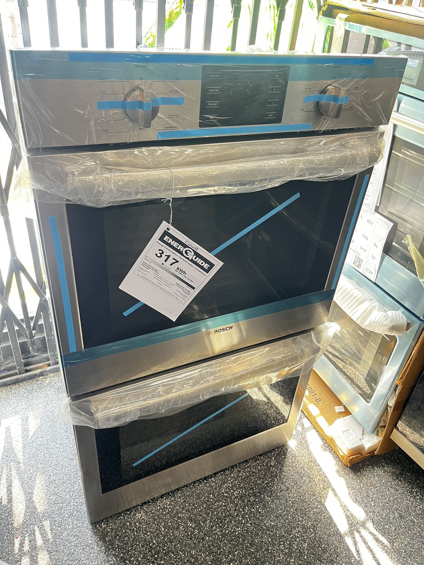 Stainless Steel BOSCH 30” Wide Double Wall Oven Electric (500 Series)