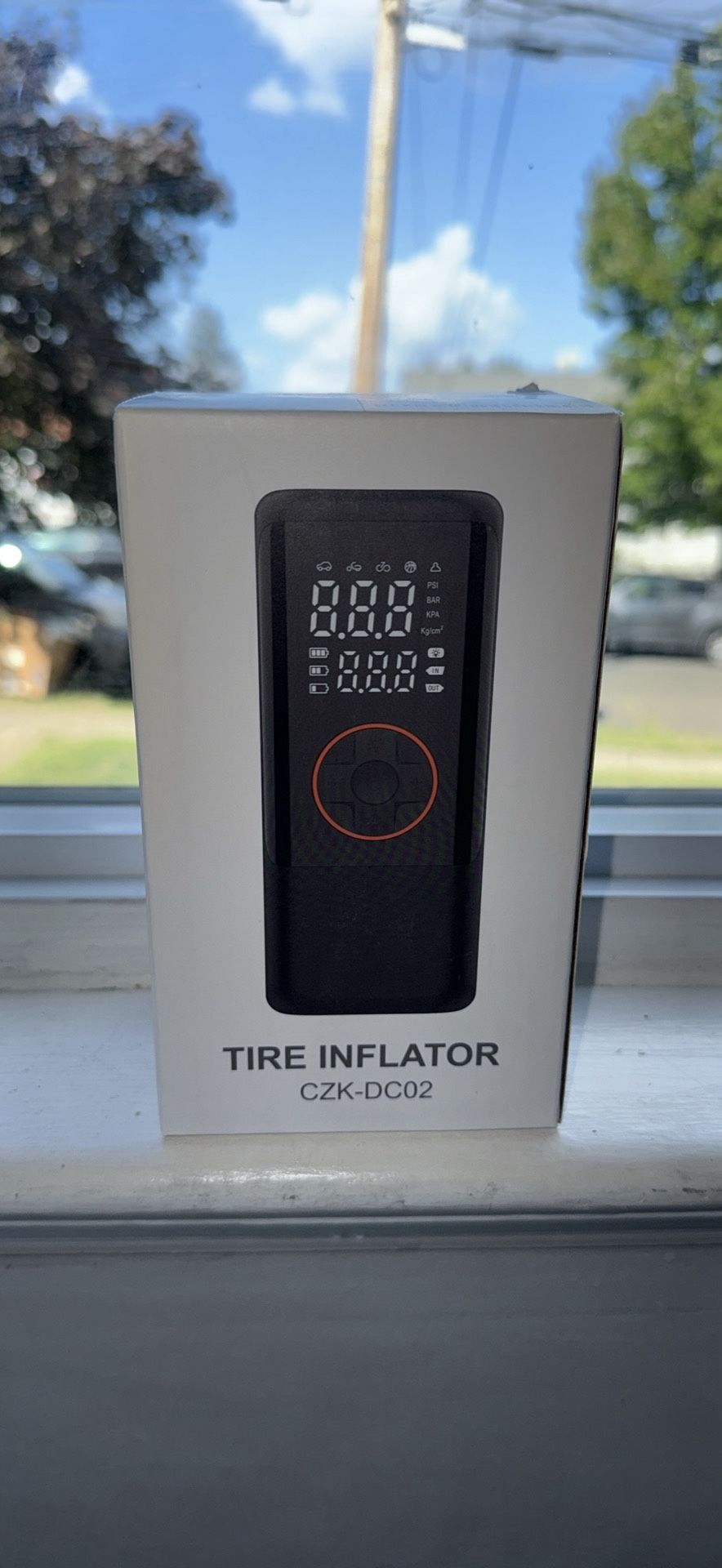 Tire Inflator ( Rechargeable )