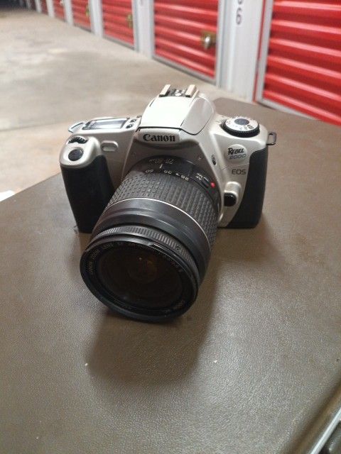 Canon EOS Rebel 2000