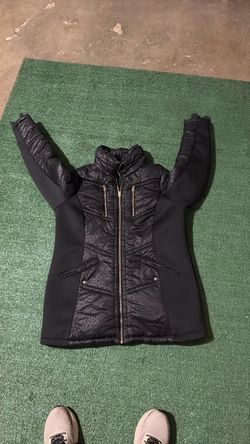 Women’s Micheal kors jacket size 1X