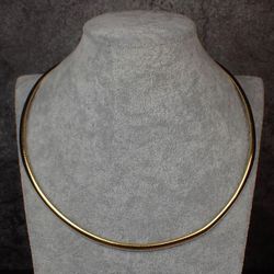 Italian 18kt Gold Domed Omega Chain Necklace Marked 750