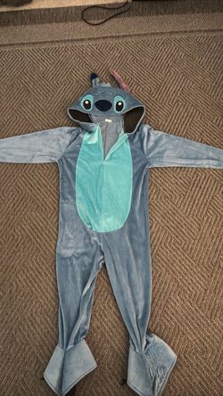 Costume
