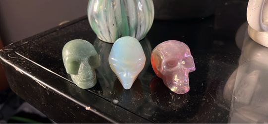 Set of crystals