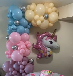 Balloon Garland