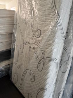 Brand New Twin Memory Foam Mattress 8” inch H” pick up today