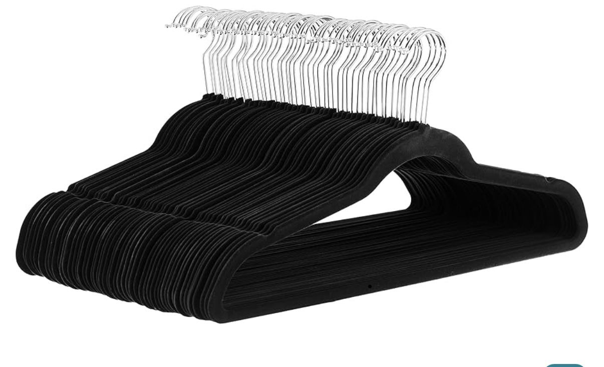 Amazon Basics Slim, Velvet, Non-Slip Suit Clothes Hangers Black, 90 Count