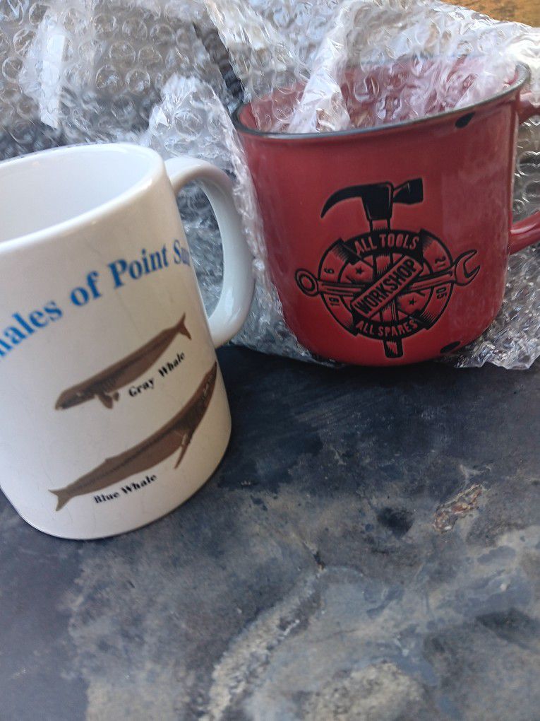 2 Coffee Mugs 