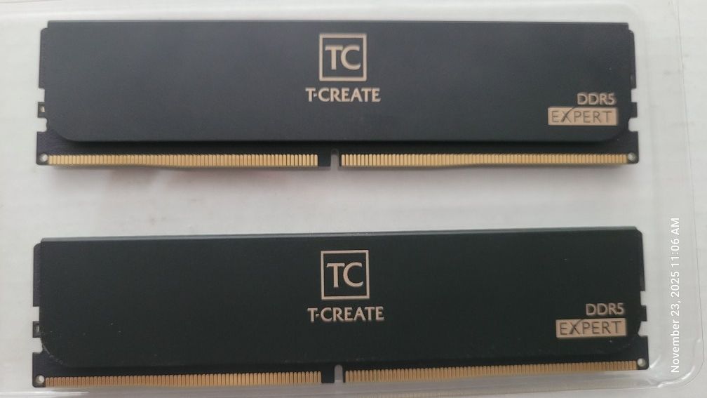  TEAMGROUP DDR5 32GB Kit (2 x 16GB) 6400MHz  CL40 