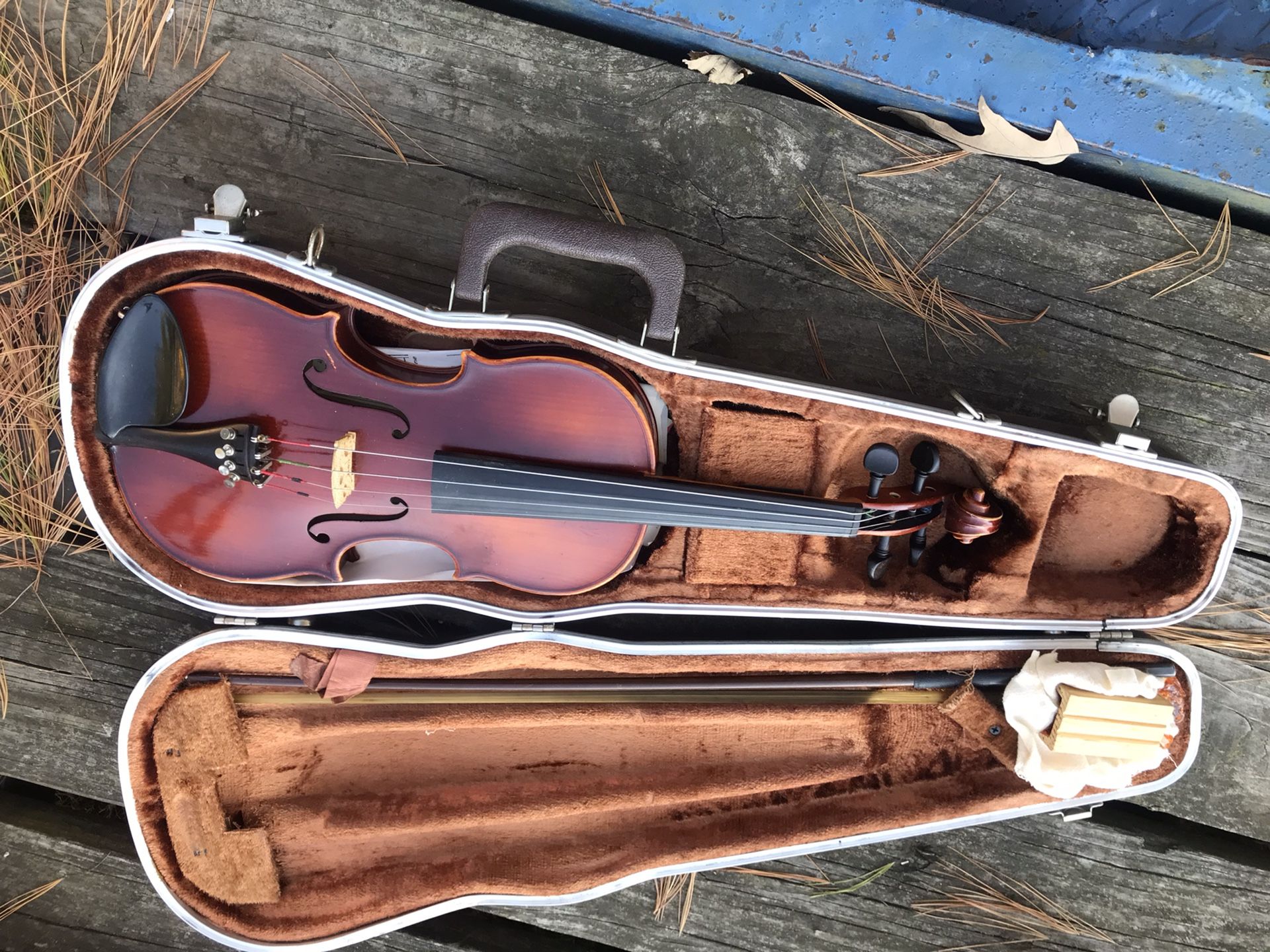 Violins  (make Offer)