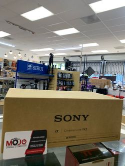 Sony FX2 w XLR Handle
