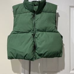 Shein puffer unisex  vest size L 8-10