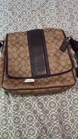 Authentic COACH CROSS BODY BAG