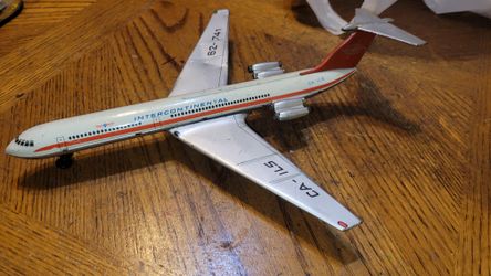 Vintage DDR VEB Soviet Il-62 Intercontinental Ca-Ils Friction Tin Toy Airplane