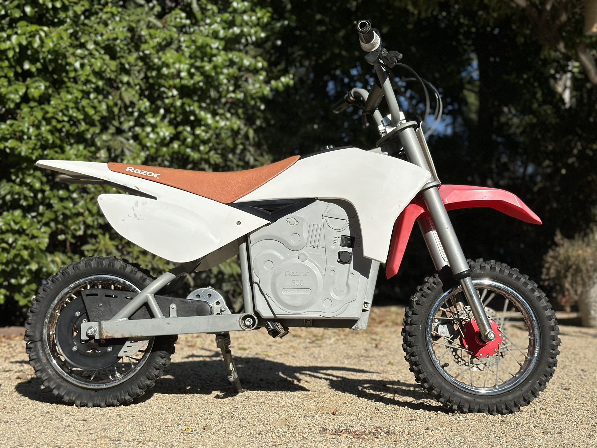 Razor Dirt Rocket SX500 McGrath Electric Powered Ride on Dirt Bike for ...