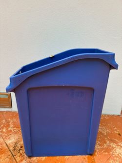 Rubbermaid recycling