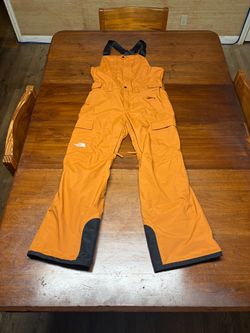 The North Face Ski pants man S size look good pants I buy the north face $139.35 now less money $70.00 I need sell