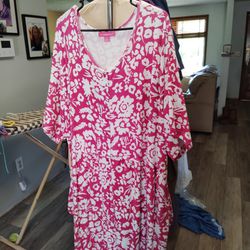 Dress Knit Pink / White Plus Size