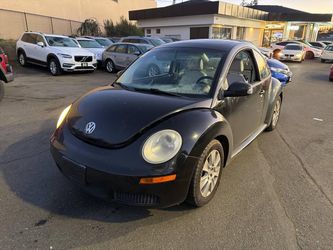 2010 Volkswagen New Beetle