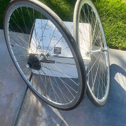 Dura Ace Hubs 8 Speed WHEELSET 