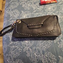 BCBG Wristlet  20$