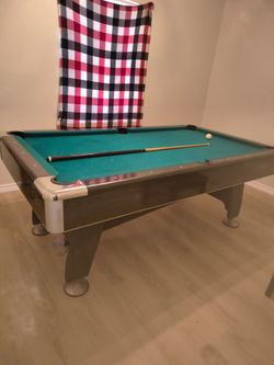 Tournament choice pool table