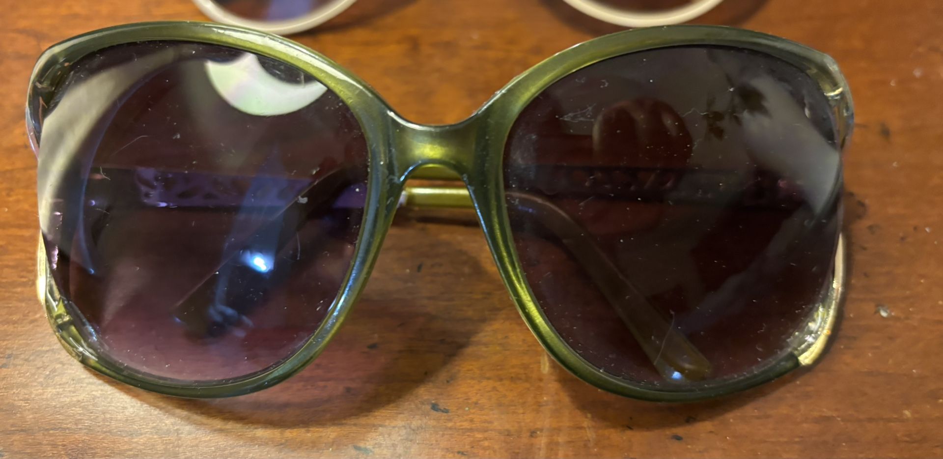 Extra large lens vintage women’s sunglasses