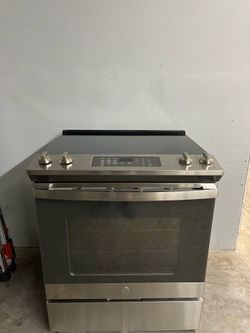 GE Stainless Slide In Stove ‼️60 Day Warranty‼️
