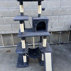 Large Cat Tree 