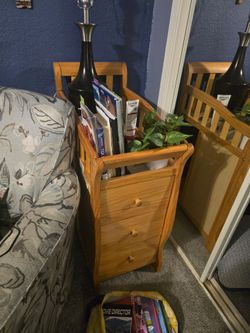 Slay shelf with drawers - Must Pick Up