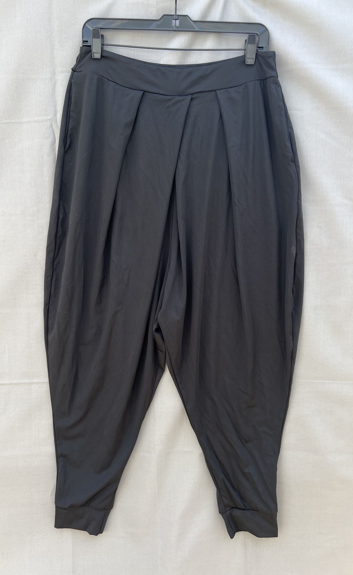 NWT Halara Women's High Waisted Elastic Waistband Casual Joggers Black Size L