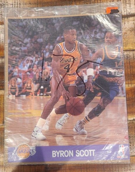 BYRON SCOTT NBA Hoops Action Photo 8x10