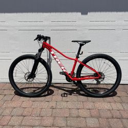 Trek Marlin 5 Size Small 27.5"