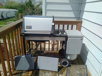 Weber Genesis Gold Grill BBQ Barbecue