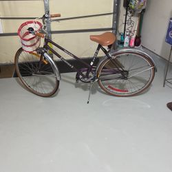 Ross. Bike for woman.