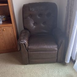 Reclining Brown Leather Chair 