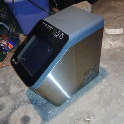 GE PROFILE ICE MAKER MODEL # P4INAASST1SS