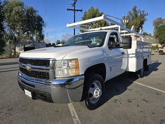 2008 Chevrolet Silverado 3500HD Chassis