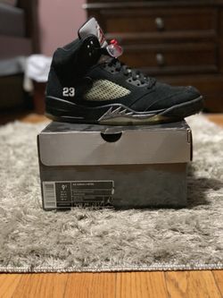 Retro Jordan 5 size9.5