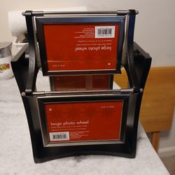 Rotating Picture Frame