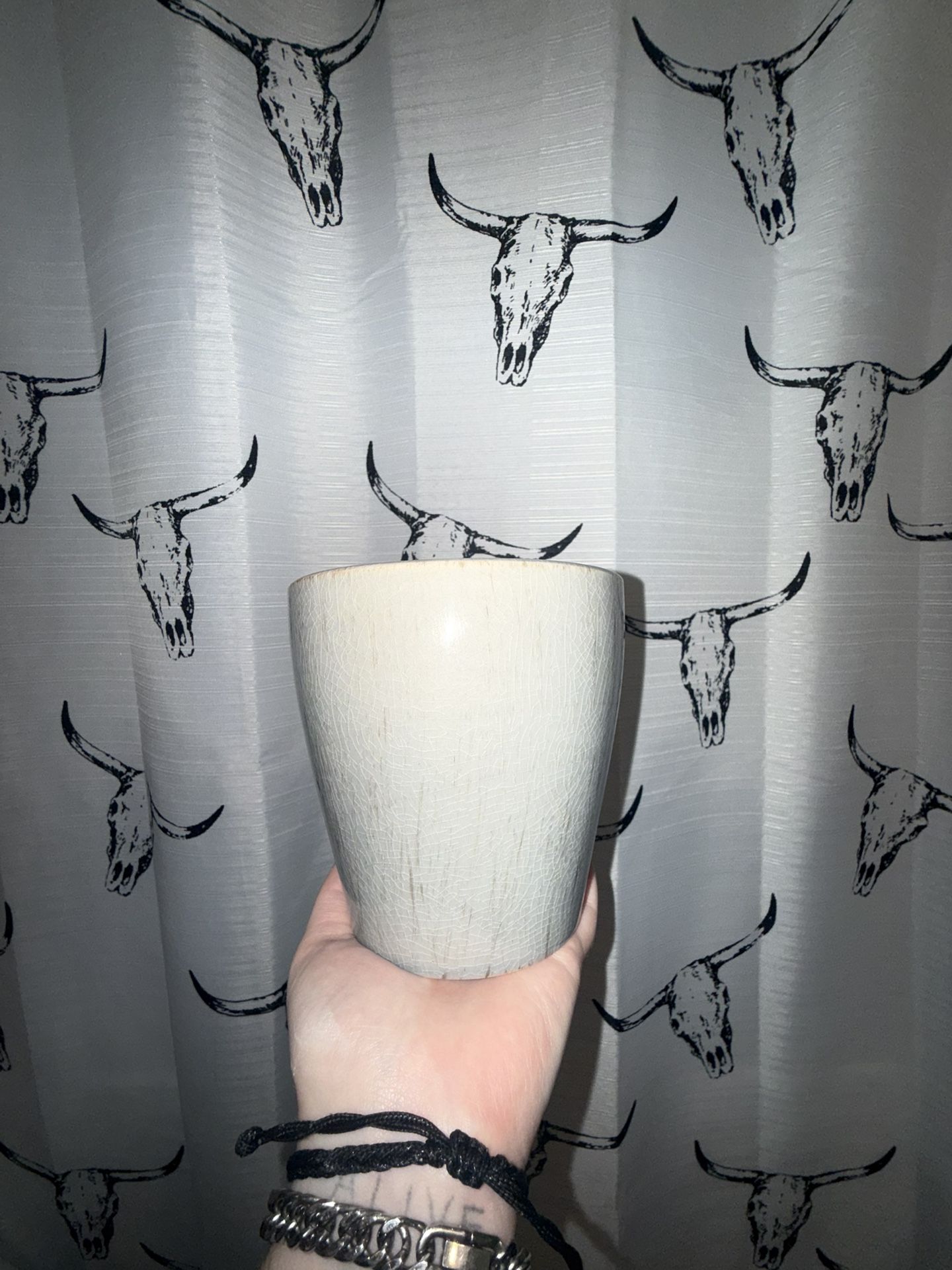 White Ceramic Pot w Crackle Finish