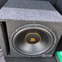 JBL 12' Subwoofer With amplifier 