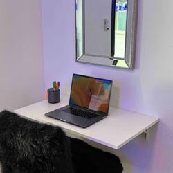 White Desktop with Folding Shelf Brackets – Space-Saving Workstation Solution - Like NEW!!! 