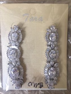 Brand New High Quality Crystal Wedding Chandelier Earrings